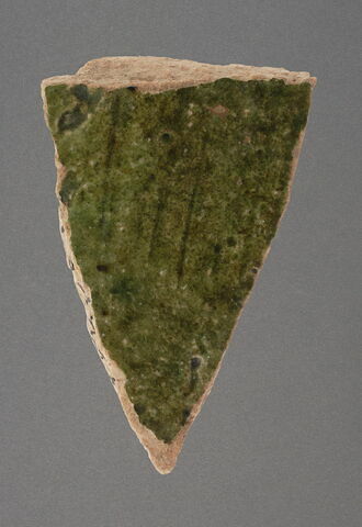 Tesson à décor sgraffito, image 1/1