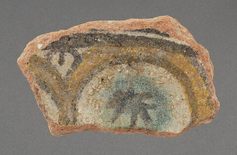 Tesson de coupe à décor bleu, jaune, brun et blanc, image 1/1