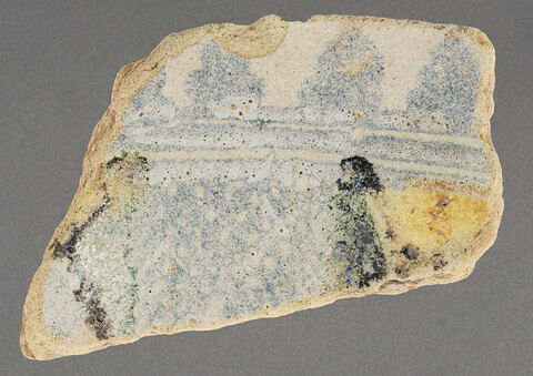 Bord de coupe à décor bleu, vert, jaune, brun et blanc, image 1/1