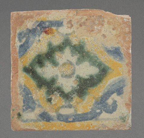 Carreau de revêtement à décor végétal, image 1/1