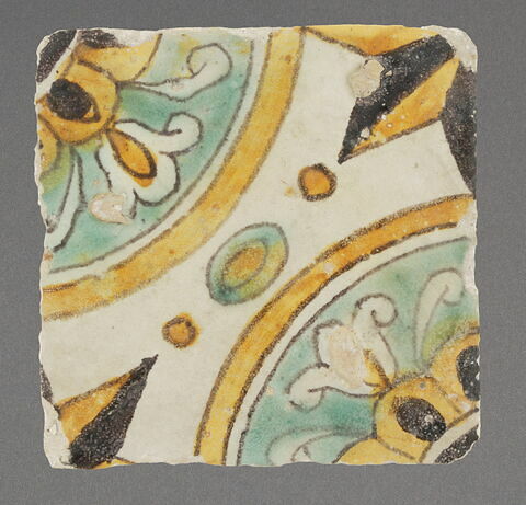 Carreau de revêtement à décor floral et étoilé, image 1/1