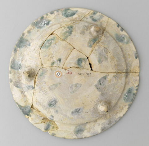 Plat tripode à aile droite, image 4/6