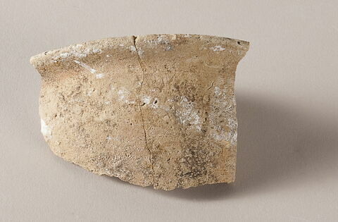 Fragment de bord de vaisselle, image 1/1