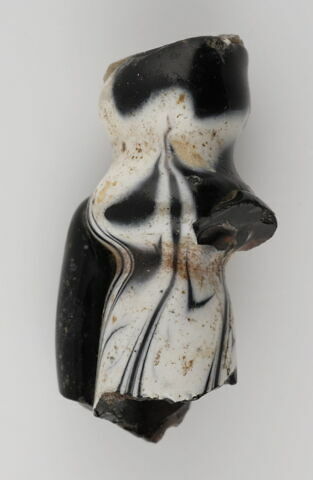 Fragment de flacon (couvercle?), image 1/1