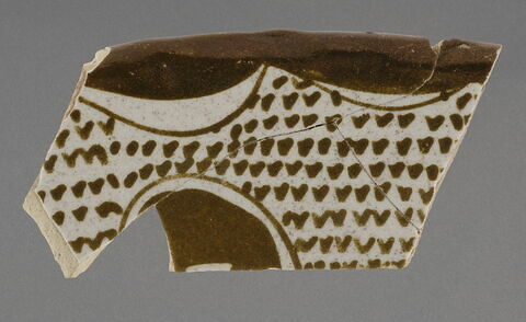 Bord de coupe festonnée, image 1/1