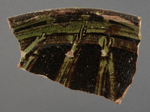 Bord de coupe carénée, image 1/1