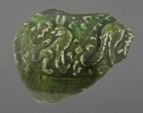 Fragment de bouteille (épaule / paroi) au lièvre et félin, image 1/1