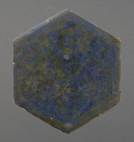 Petit carreau hexagonal à décor lustré, image 1/1
