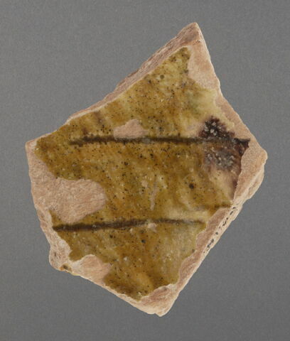 Tesson de plat ou coupe, image 1/1