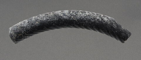 Fragment de bracelet, image 1/1