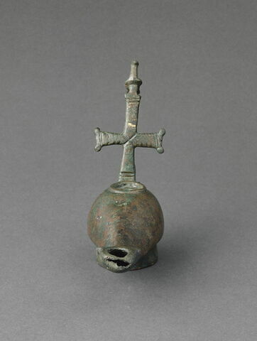 Lampe à la croix et à l'oiseau, image 4/6