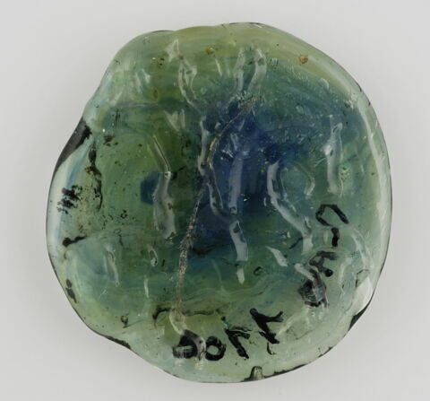 Médaillon à décor de cavalier, image 1/2