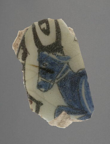 Fragment de coupe sur base annulaire, image 1/1