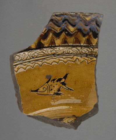 Fragment de coupe évasée sur piédouche, image 1/1