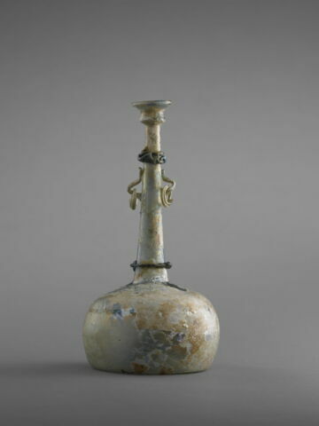 Bouteille à décor de filets et d'anneaux rapportés, image 4/6