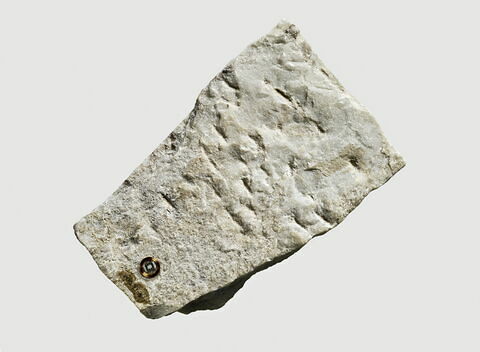 Fragment de stèle, image 3/3