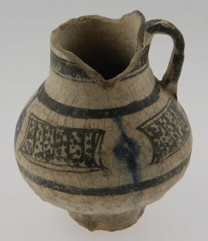 Pichet, image 1/1