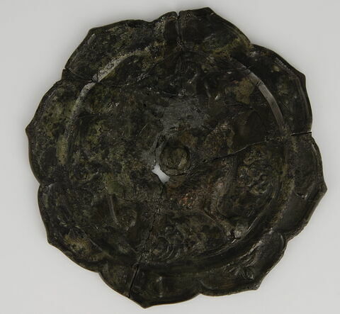 Miroir au dragon, image 1/1