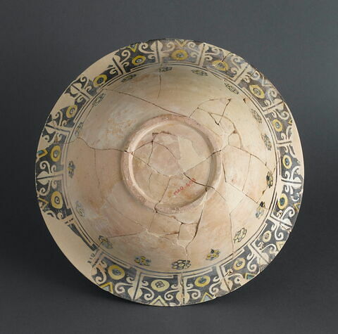 Grande coupe à décor kaléidoscopique, image 4/4