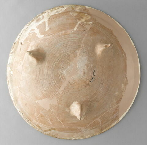 Plat tripode au cavalier ailé, image 10/11