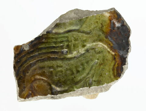 Fragment du pied et du fond, image 1/1
