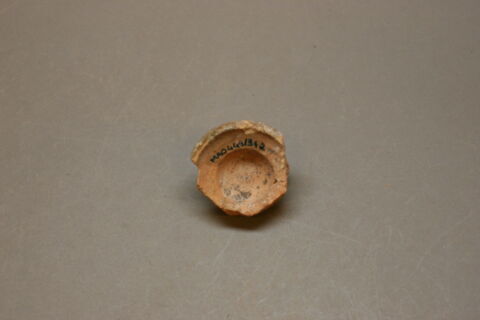 Fragment de coupelle, image 2/2