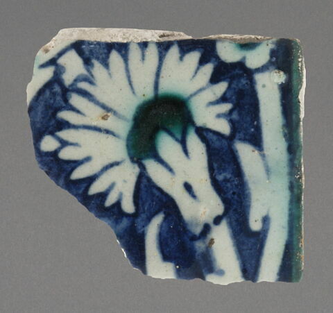 Frise fragmentaire, image 1/1