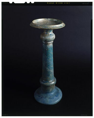 Structure rectangulaire (socle ? support ?), image 5/6