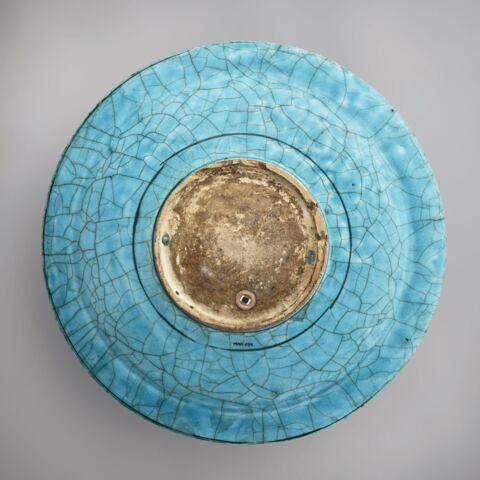 Plat à décor végétal stylisé, image 3/6