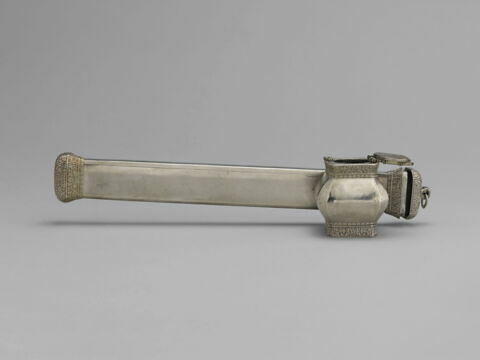 Ecritoire, Porte stylet et encrier portant la tughra du sultan ottoman Mahmud Ier, image 3/20