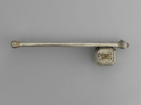 Ecritoire, Porte stylet et encrier portant la tughra du sultan ottoman Mahmud Ier, image 6/20