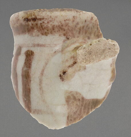 Fragment de petit col cylindrique avec départ d'anse, image 1/1