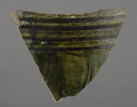 Fragment de vaiselle, image 1/1