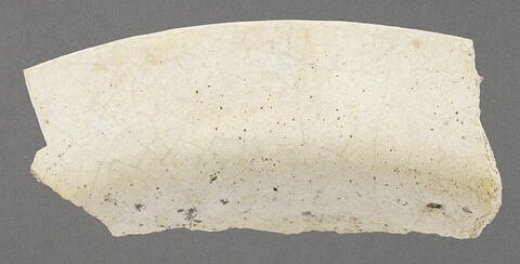 Fragment de lèvre d'un vase, image 1/1