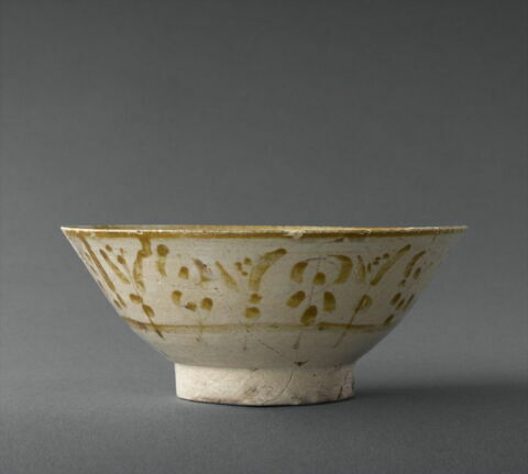 Coupe cloche sur base annulaire, image 3/7