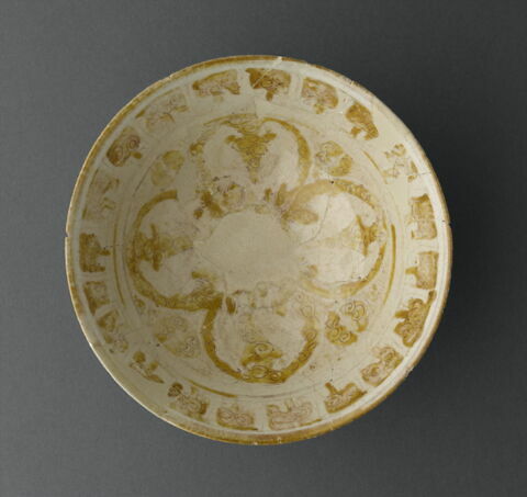 Coupe cloche sur base annulaire, image 4/7