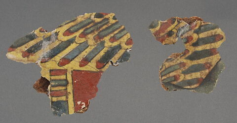 2 fragments de cartonnage de sarcophage, image 1/1