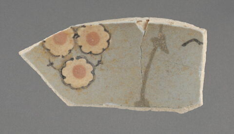 Fragment de vaisselle, image 1/1