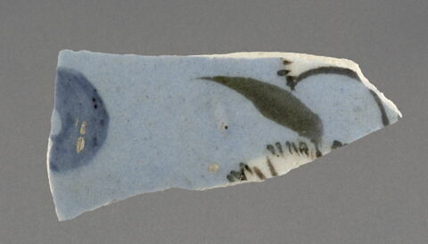 Fragment de vaisselle, image 1/1