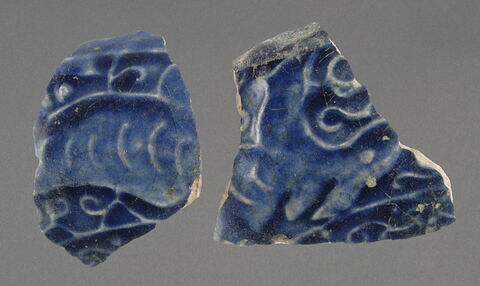 Deux fragments de vase, image 1/1
