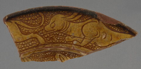 Fragment d'aile de plat aux animaux passant, image 1/1