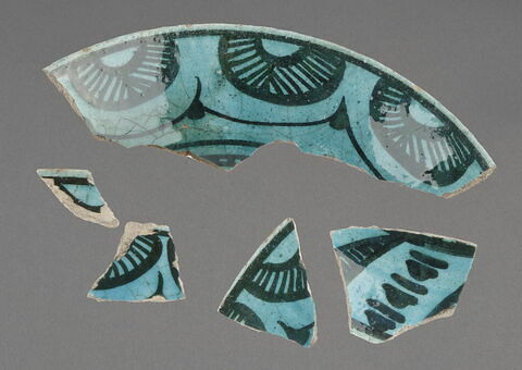 Bord fragmentaire, image 1/1