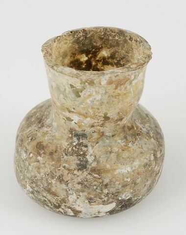 Petit flacon globulaire, image 1/1