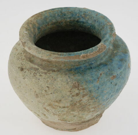 Petit vase globulaire, image 1/1