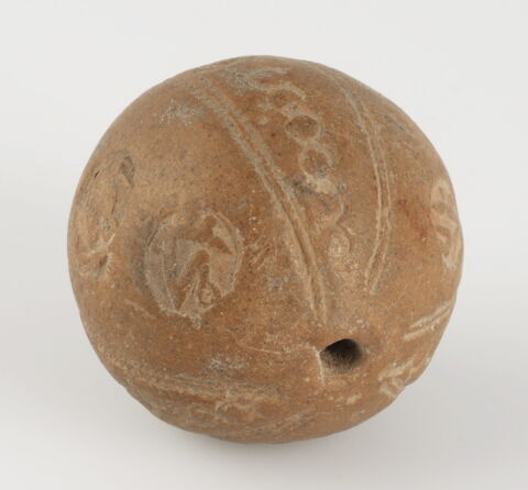 Perle globulaire avec inscriptions, image 1/1