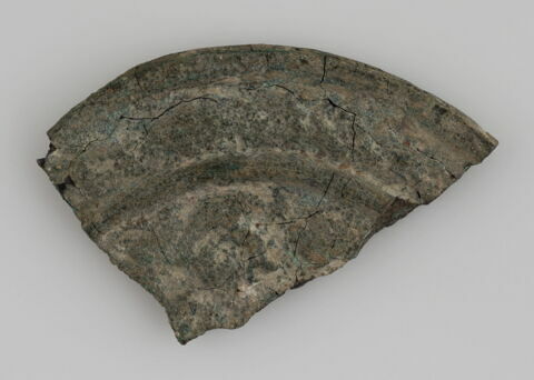 Fragment d'un miroir circulaire, image 1/1