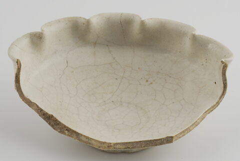 Coupe à bord polylobé, image 1/1