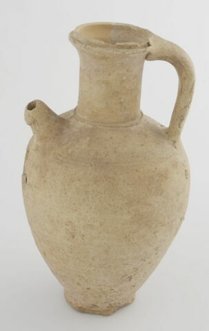 Pichet, image 1/1