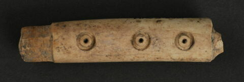 Manche cylindrique perforé à ocelles, image 1/1
