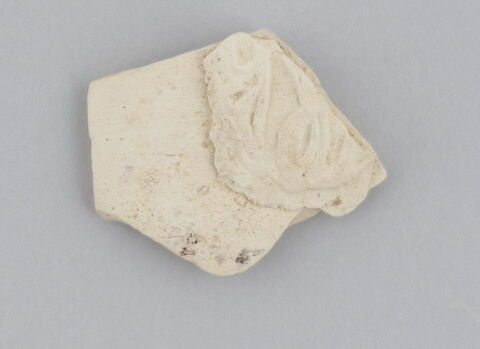 Fragment de vaisselle, image 1/1